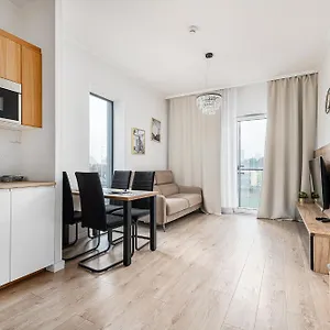 https://apt-rentplanet-bliska-wola.warsawhotelspoland.com